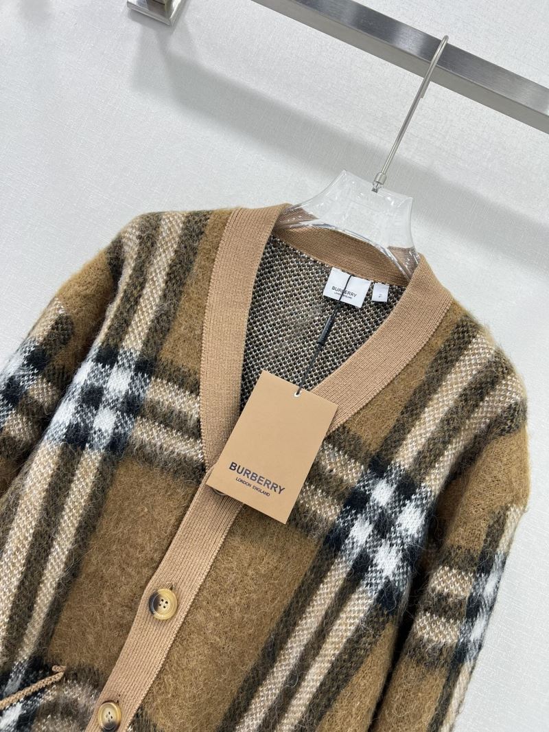 Burberry Sweaters